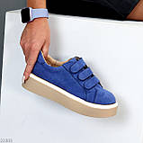 Яскраві замшеві сині кеди на липучках у стилі спорт-шик, фото 3