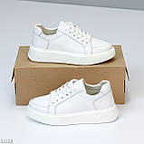 Модні білі шкіряні кеди крипери на шнурівці, натуральна шкіра колір на вибір, фото 6