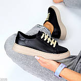 Чорні шкіряні прошиті кеди натуральна шкіра на бежевій підошві, фото 2