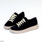 Чорні замшеві прошиті кеди натуральна замша на бежевій підошві, фото 2