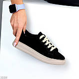 Чорні замшеві прошиті кеди натуральна замша на бежевій підошві, фото 4