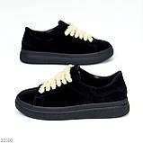 Крутезні чорні кеди натуральна замша на бежевій плюшевій шнурівці, фото 2