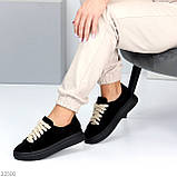 Крутезні чорні кеди натуральна замша на бежевій плюшевій шнурівці, фото 4