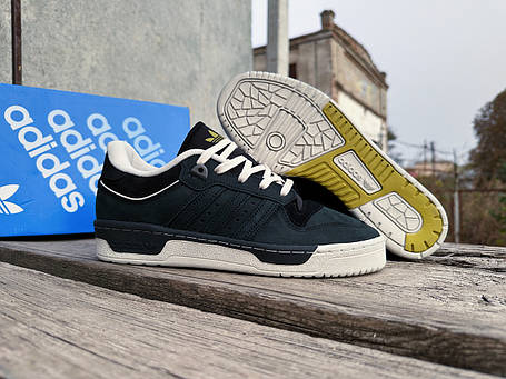 Чоловічі кросівки Adidas Rivalry 86 Low 003 IF3401 Оригінал, фото 1