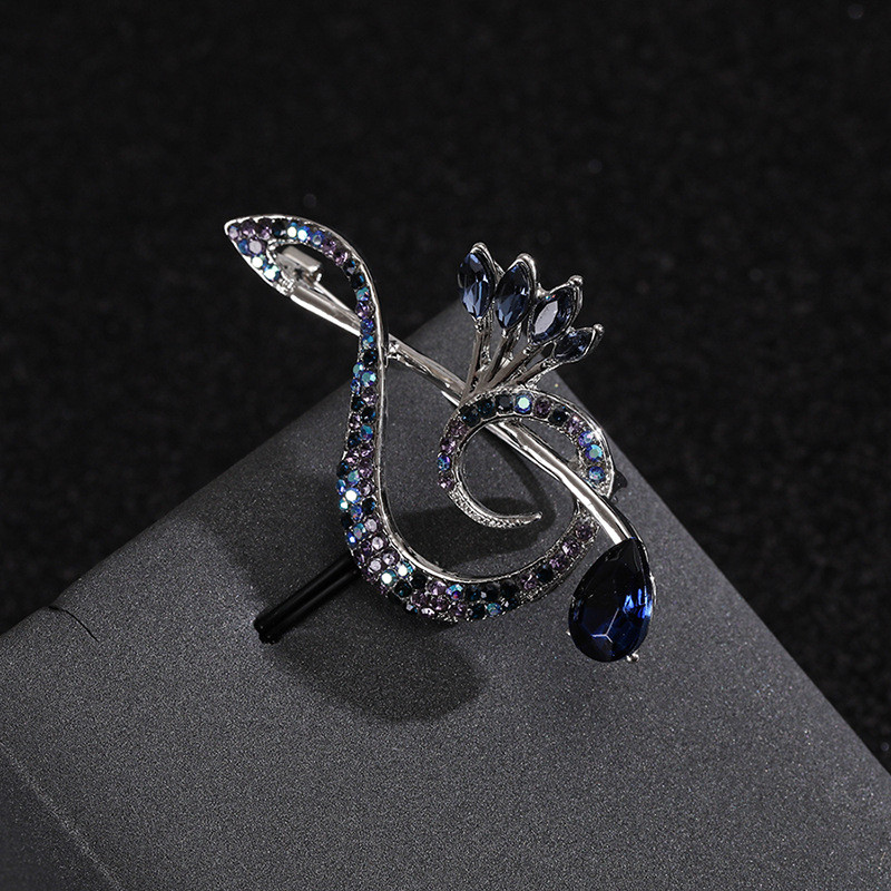 Вишукана Брошка значок Скрипічний ключ сині кристали, піни подарунок музикантам, фото 1