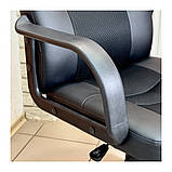 Офісне крісло Крафт Richman пластик зі шкірозамінником на коліщатках чорне, фото 5