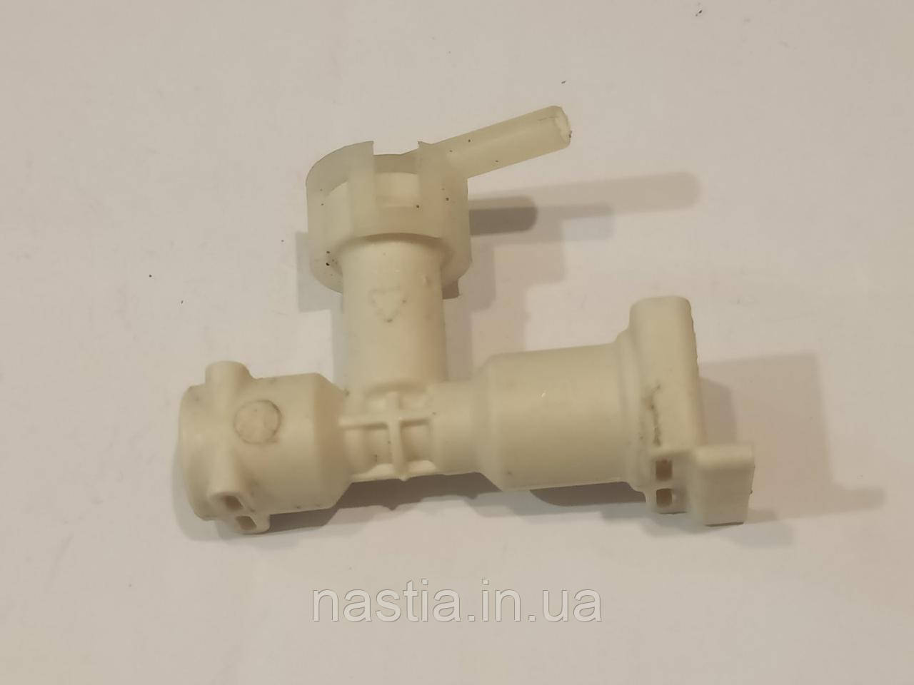 Б/В 7313219401 Пластиковий зворотній клапан, DeLonghi