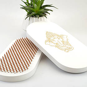 Динамічна анатомічна Дошка sadhu садху Біла овальна з мідними цвяхами для медитації, цвяхостояння, йоги.