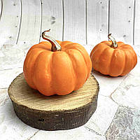 Декоративний гарбуз 7 см Колір оранжевий (1 шт)