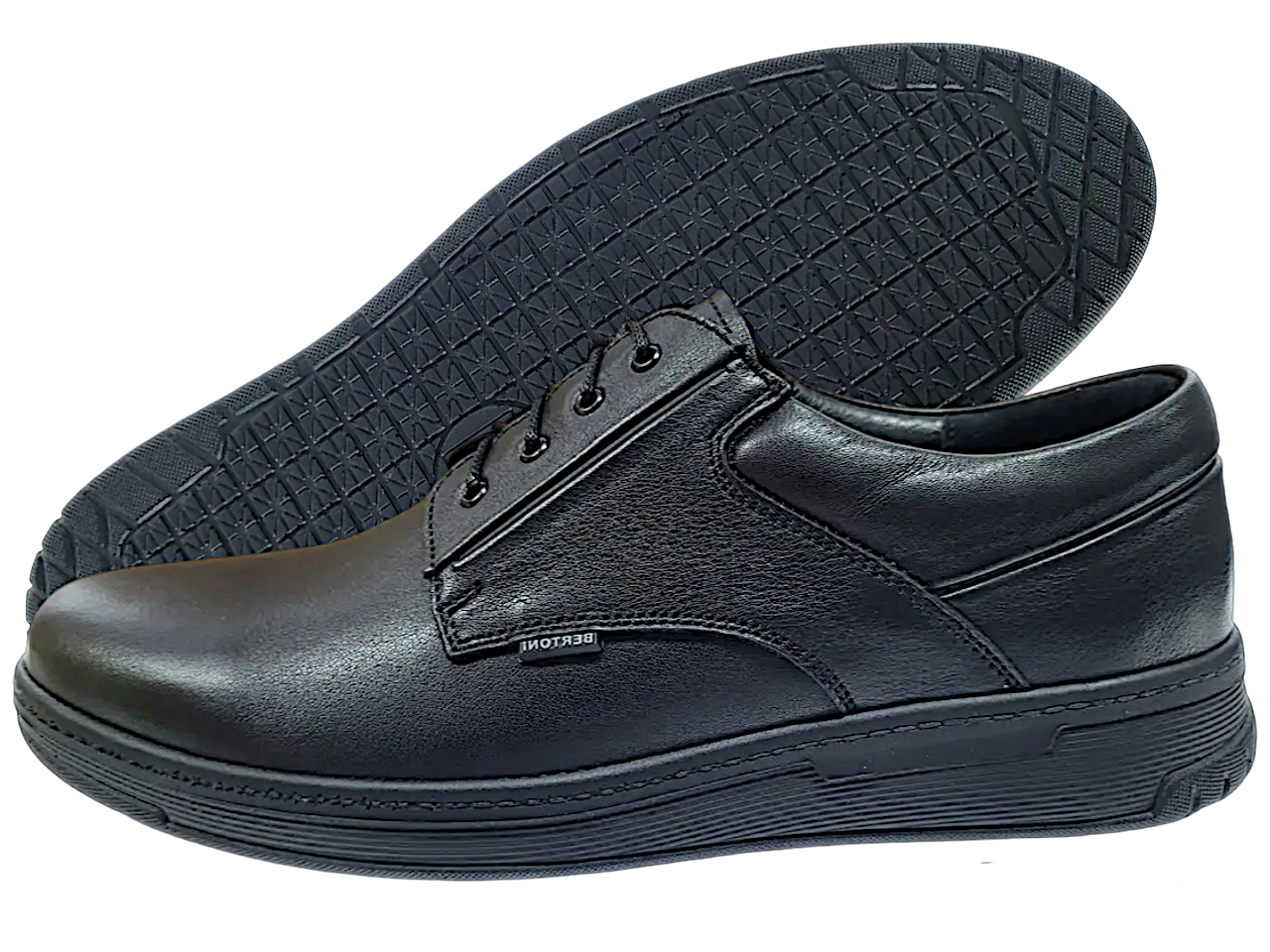 Чоловічі туфлі з якісної натуральної шкіри чорні Bertoni