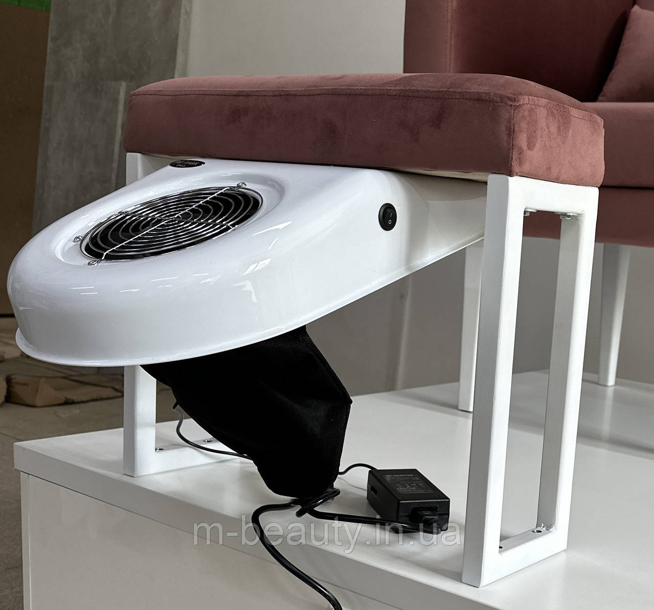 Педикюрна підставка з витяжкою Air max V8 Pro PLUS_MR для подіуму, фото 1