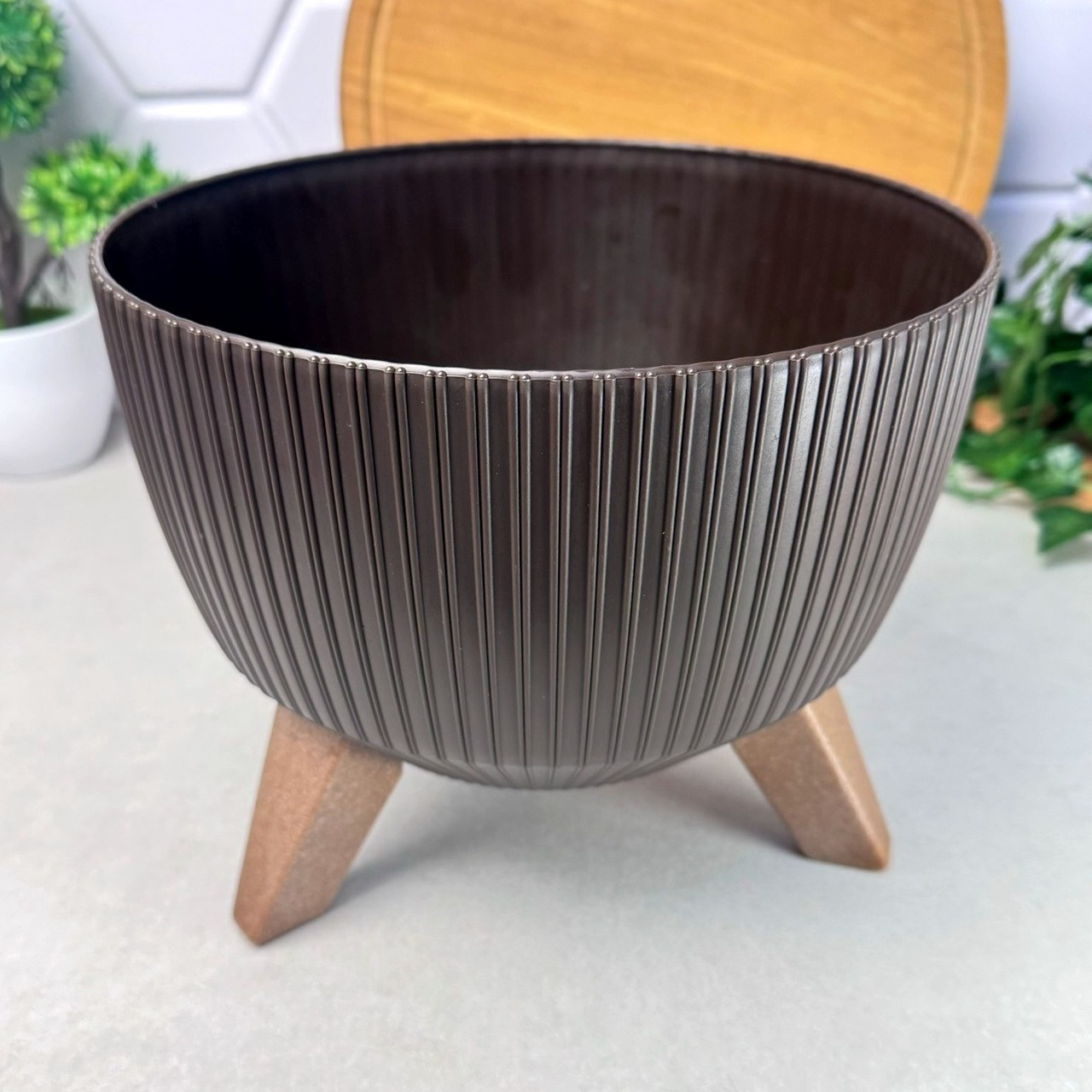 Горщик для квітів на ніжках 2.1 л Мокко Рома Джампер Ламела