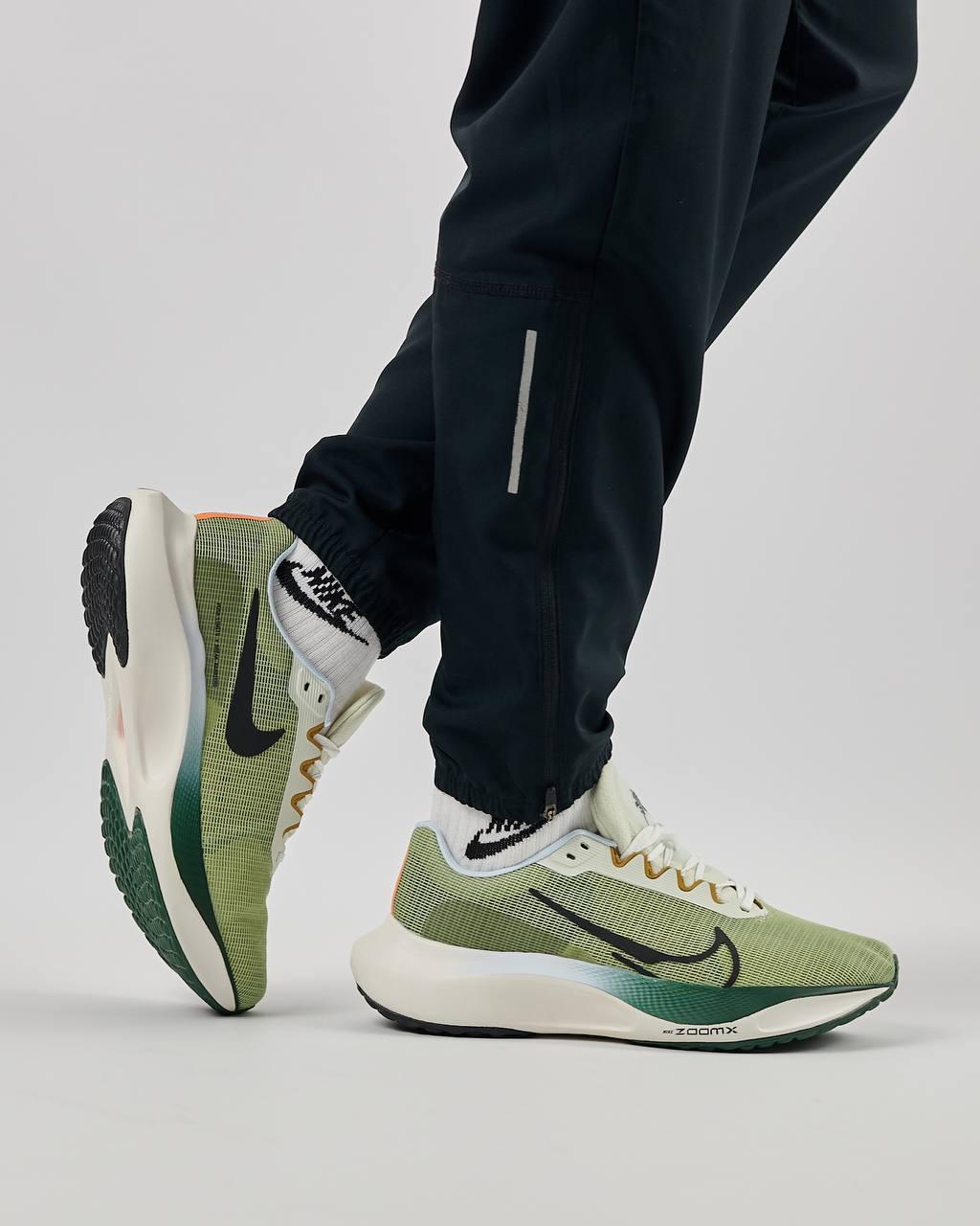Чоловічі текстильні кросівки Nike Zoom Fly 5 Beige Olive, текстильні кеди Найк оливкові, Чоловіче взуття