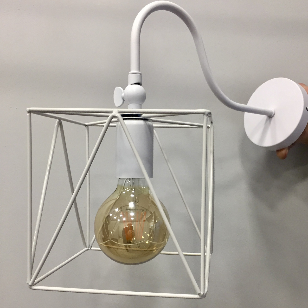 Біле бра 16см (56-WPR103F3-1 WH)