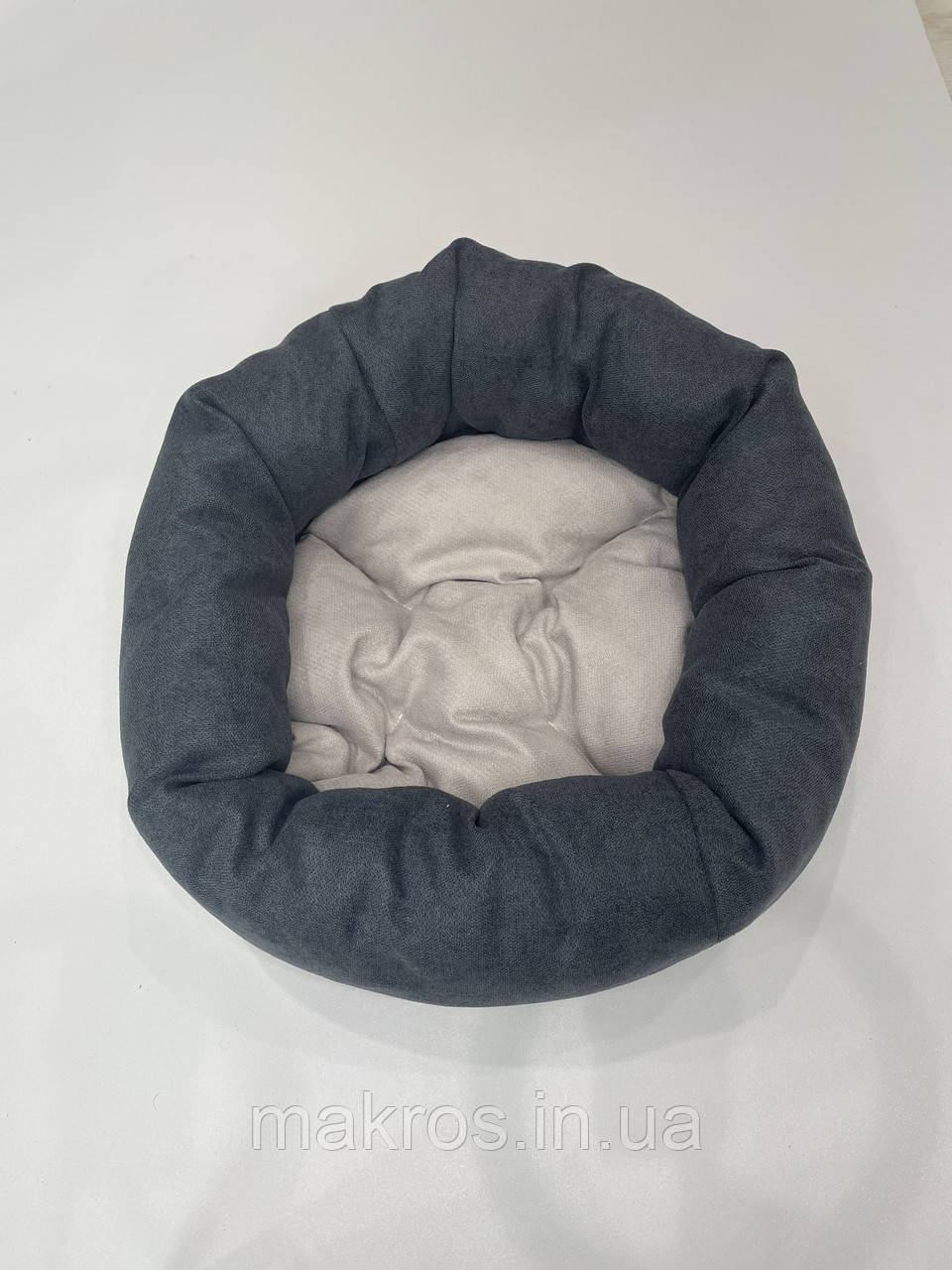 Лежак для котів і собак SKYPUFF 60 см Graphite + Cool Beige