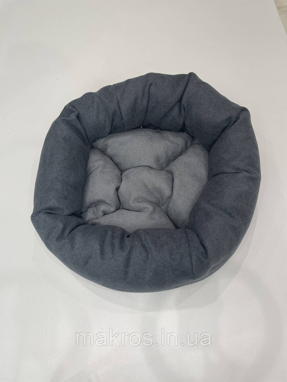 Лежак для котів і собак SKYPUFF 60 см Graphite + Gray