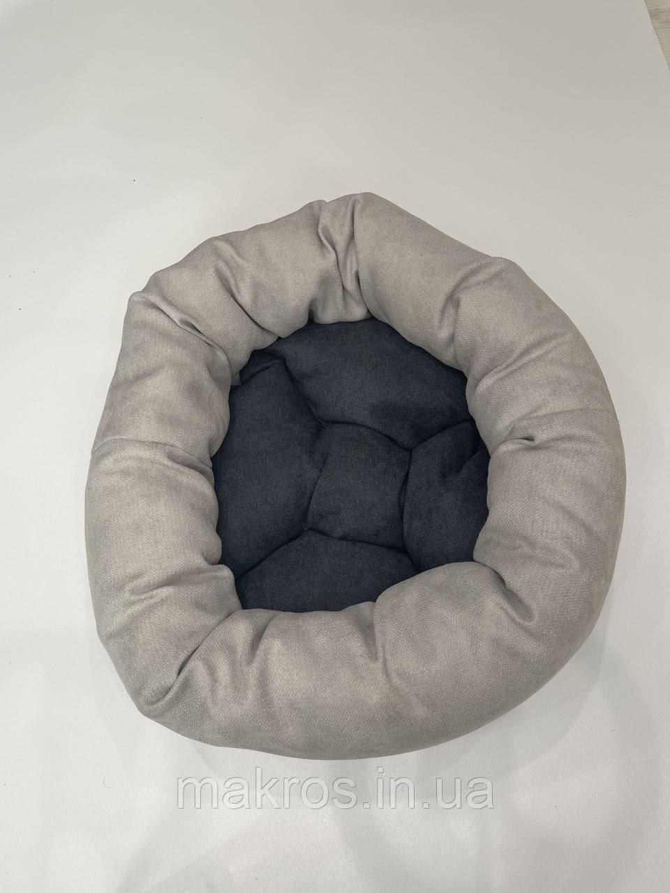 Лежак для котів і собак SKYPUFF 60 см Great Cool Beige + Graphite