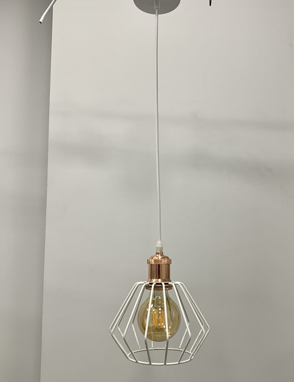Білий підвіс з патроном кольору рожеве золото (56-PR108F-1 WH+RG)