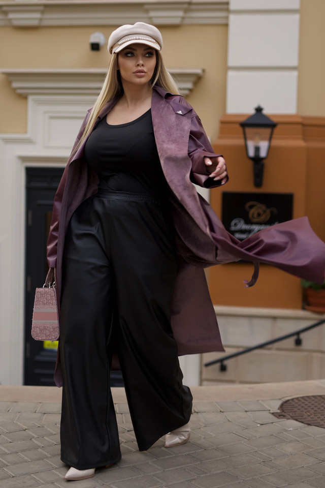 Пальто шкіряне жіноче