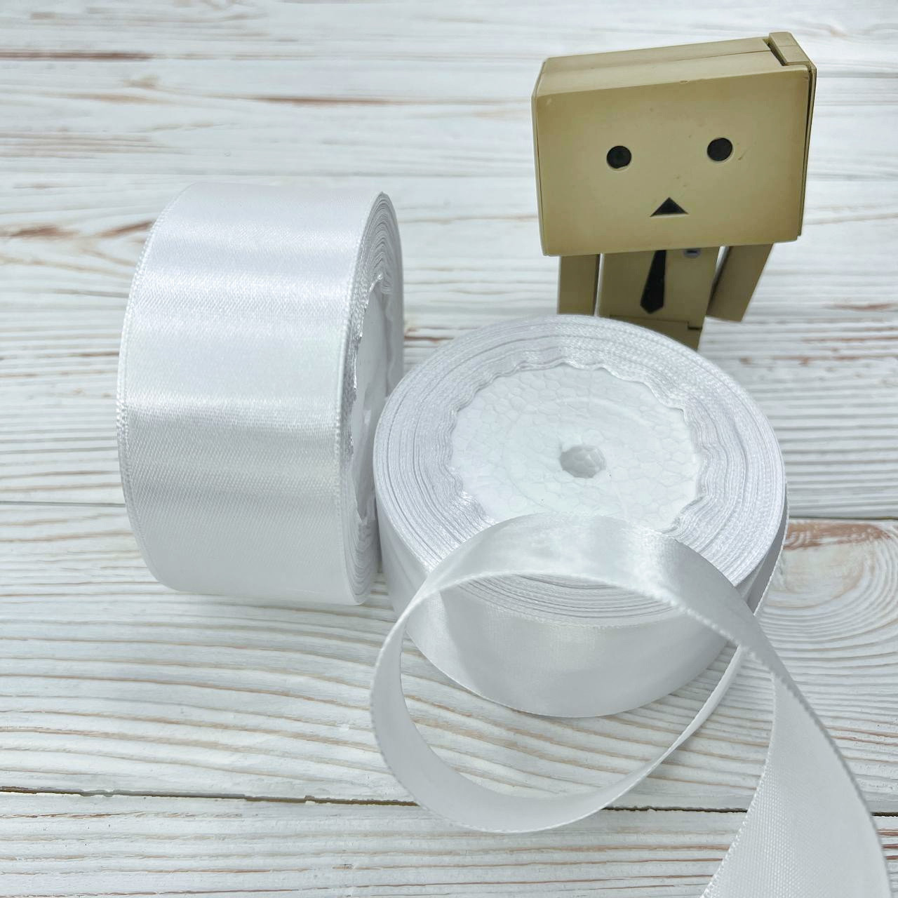 *5 рул* / Стрічка атласна / 4 см / Біла / 25 ярдів (22,86 м), фото 1