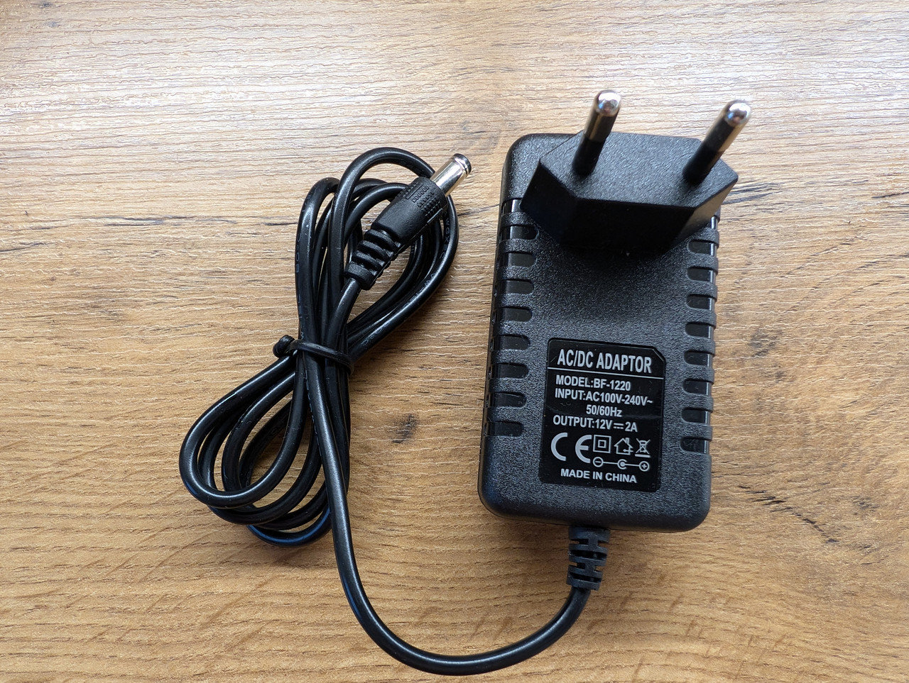 Блок живлення 12V 2A ( 12 вольт 2 Амера) 5.5*2.5 мм