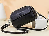 Шкіряна жіноча сумка з натуральної шкіри. Сумочка жіноча маленька на три відділення (чорна), фото 3