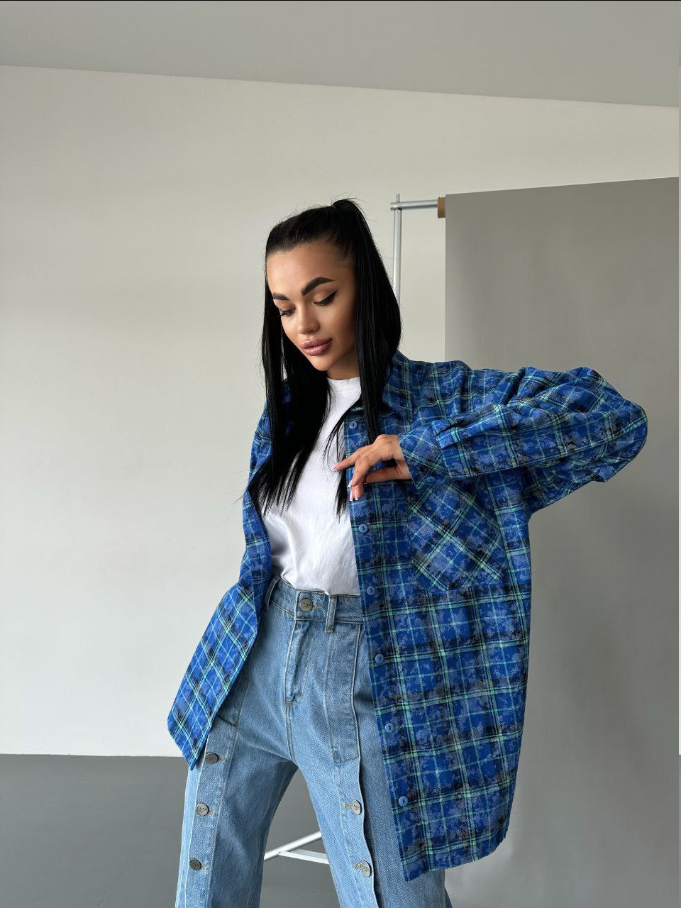 Стильна сорочка в клітинку з ефектом тай-дай, фото 1