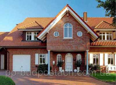 будівництво цегляного будинку