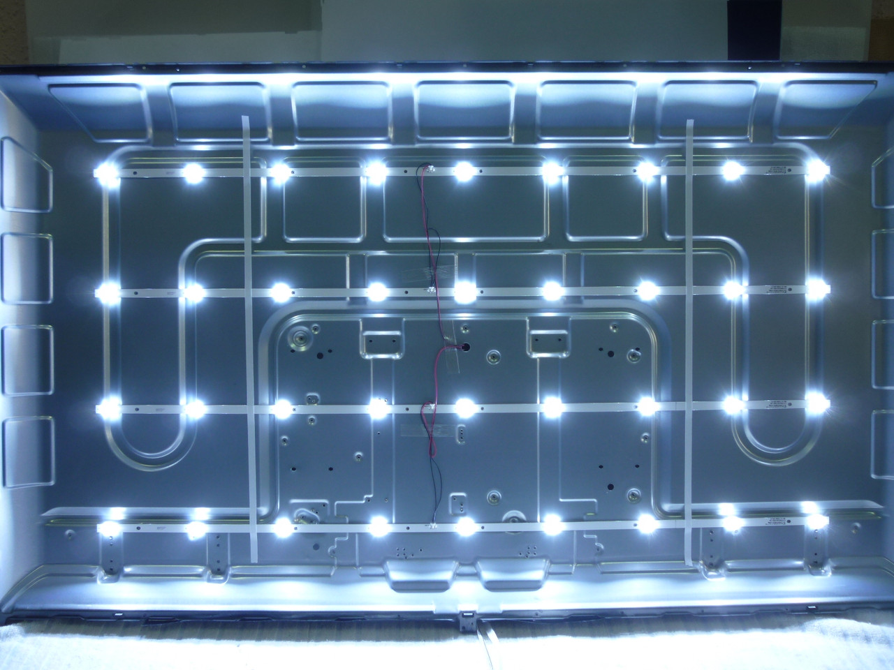Світлодіодні LED-лінійки JS-D-AP4916-091DC (713206) (LED TV Samsung UA50RU8000) (Б/В).