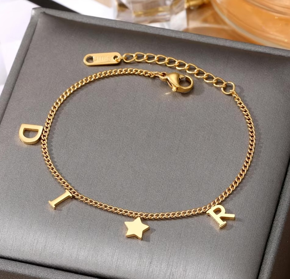 Жіночий браслет - підвіска Di*r, фото 1