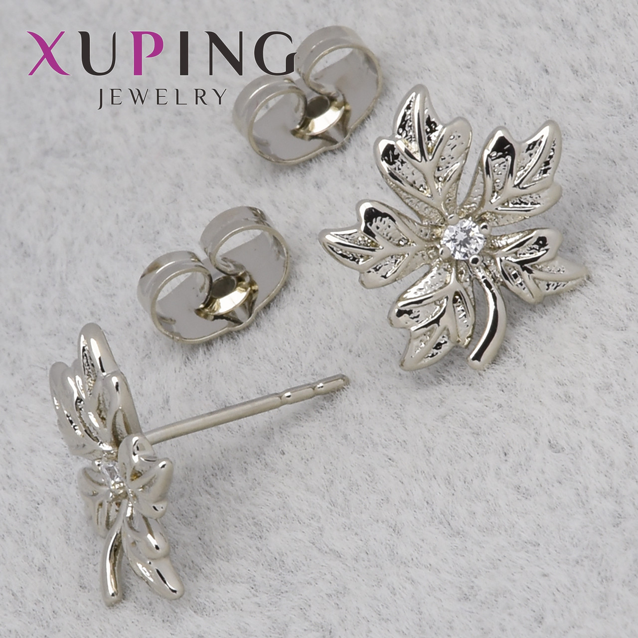 Серьги женские серебристого цвета Xuping Jewelry родий гвоздики пуссеты листочки размер изделия 13х13 мм
