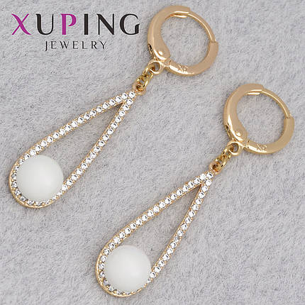 Серьги женские золотистого цвета Xuping Jewelry кольцо конго белый циркон с жемчужинами размер изделия 43х2 мм, фото 2