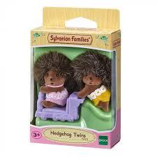 Ігровий набір Sylvanian Families Hedgehog Twins Їжачки-двійнята на машинці 5424