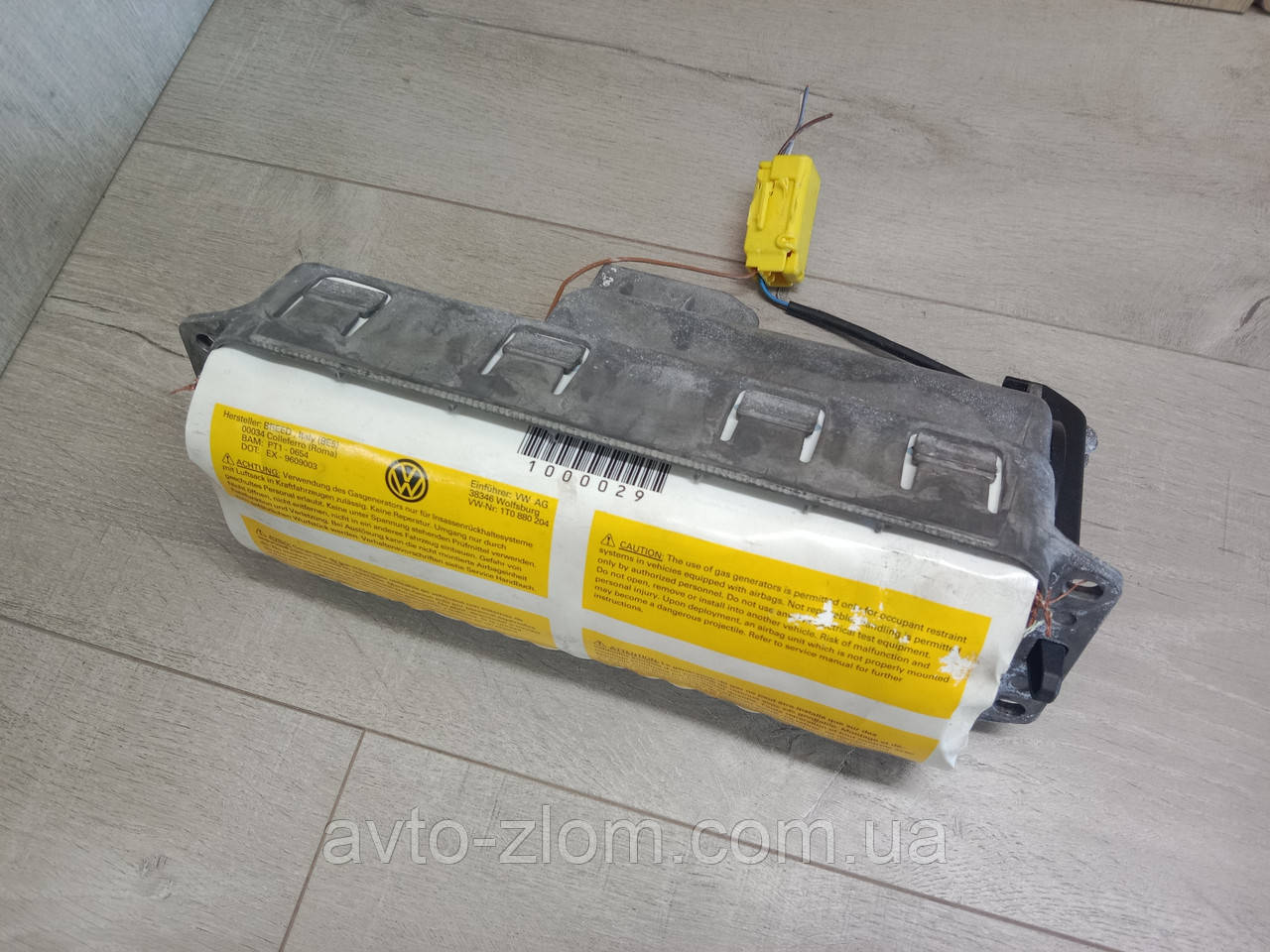 Подушка безпеки пасажира Airbag Volkswagen Touran. Туран. 1T0880204.