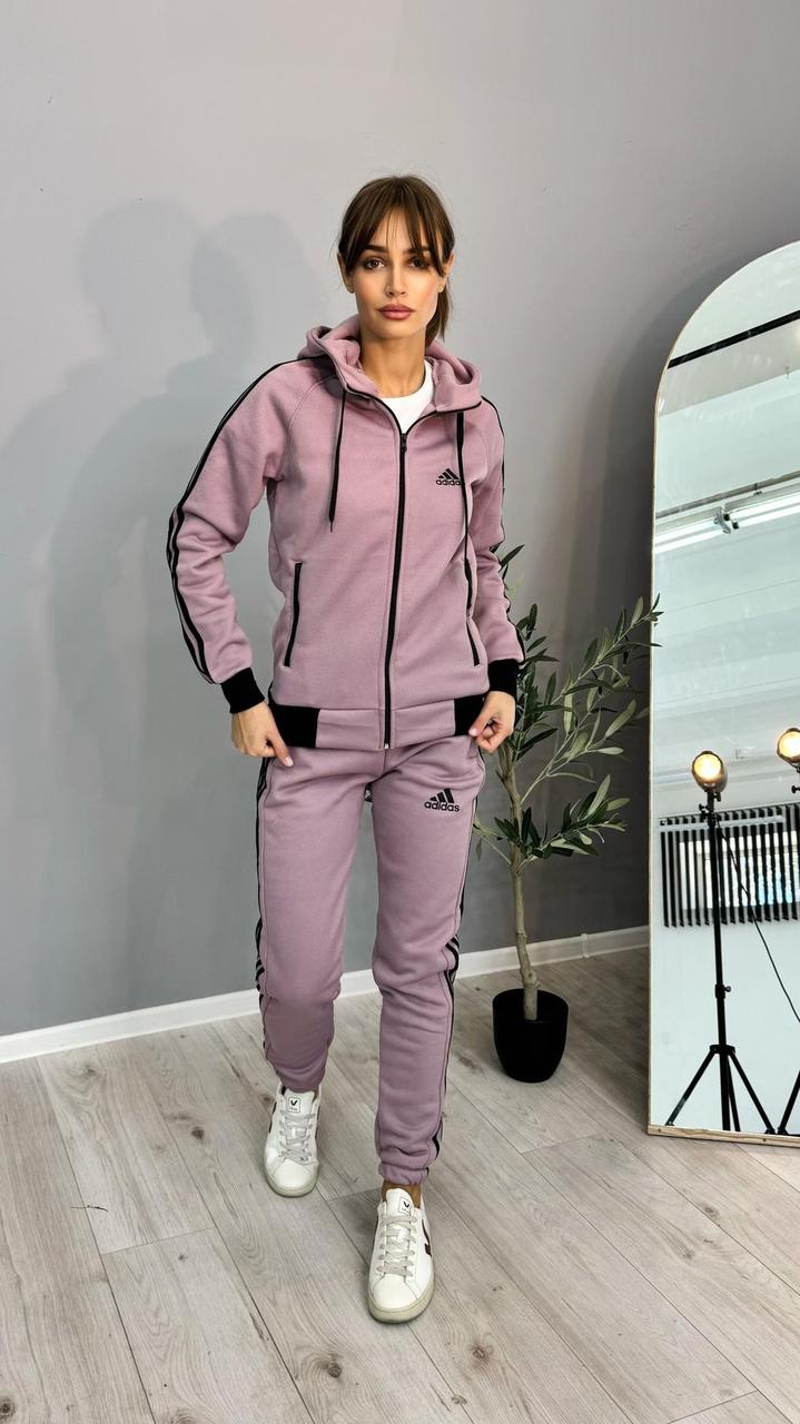 Жіночий зимовий спортивний костюм Adidas бузковий з капюшоном на блискавці Комплект Адідас на флісі, фото 1