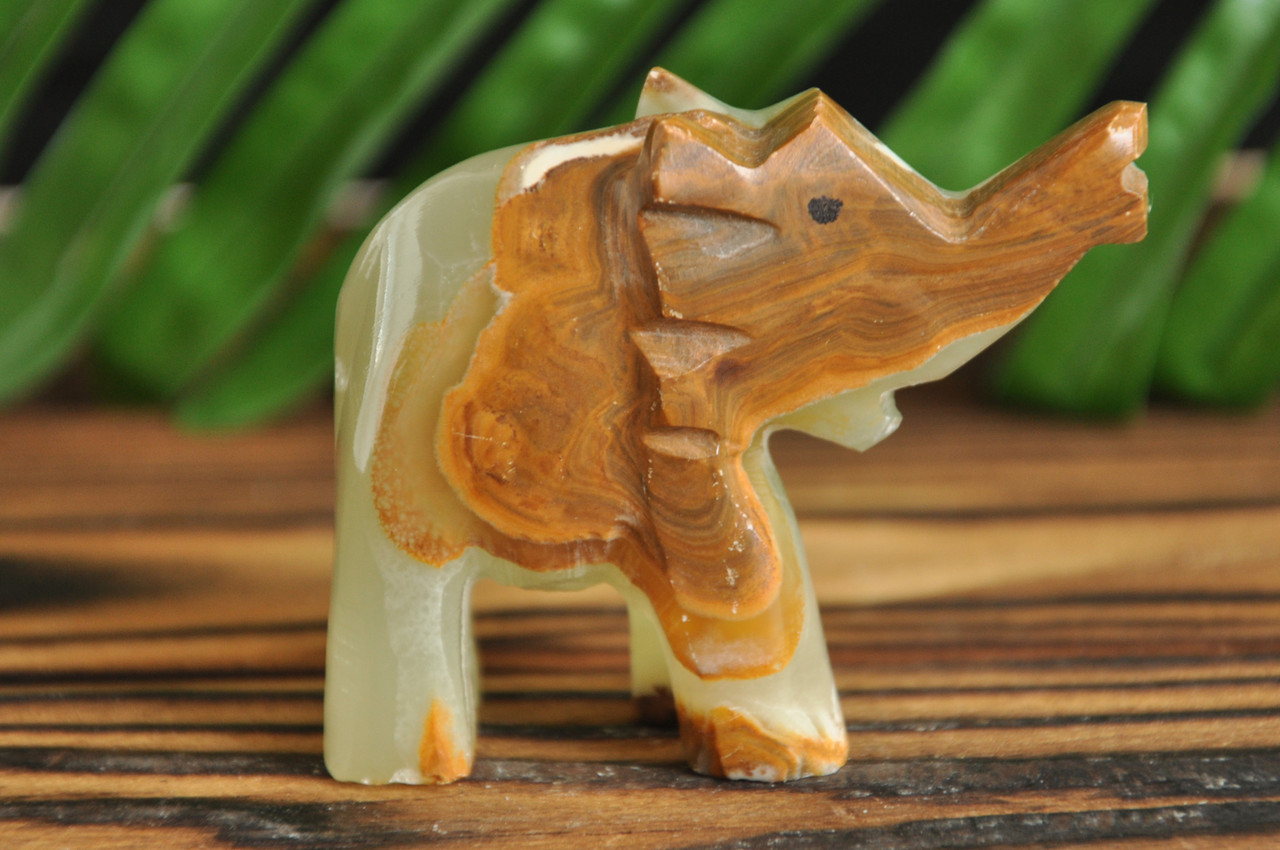 Слон з натурального каменю онікс, 6.5 х 5 х 3 см (колір, як на фото), фото 1