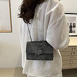 Жіноча класична сумка 10368 на ланцюжку сіра, фото 7