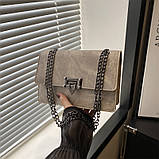 Жіноча класична сумка 10368 на ланцюжку бежева, фото 6