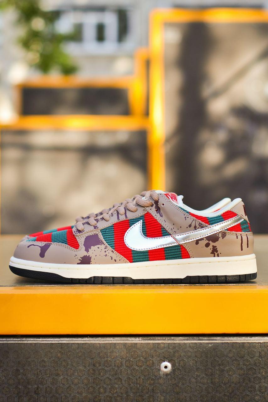 Чоловічі спортивні кросівки Nike Dunk low «Freddy Krueger» (зелено-червоні з бежевим) повсякденні 1182 Найк vkross