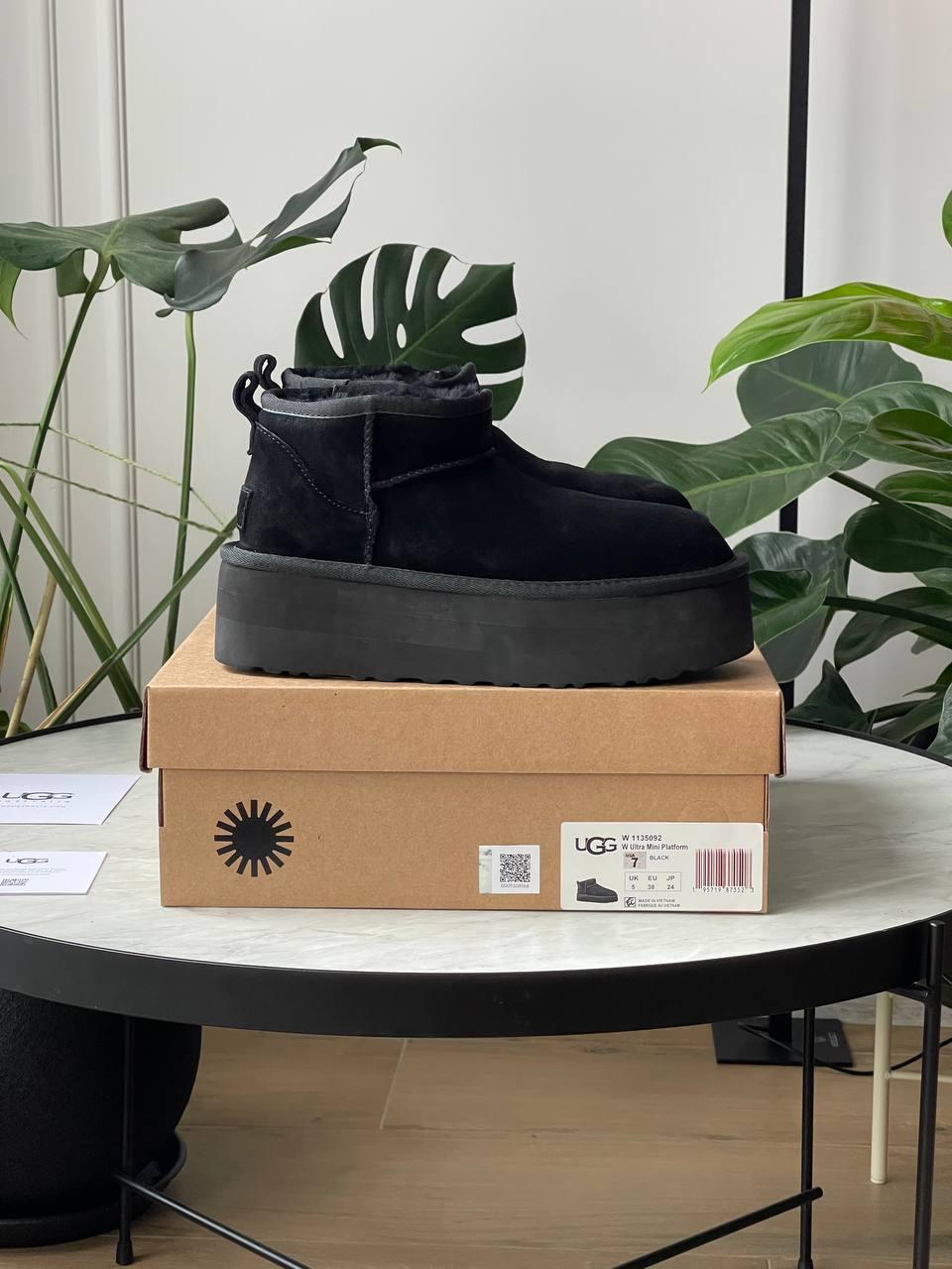 Жіночі низькі уги UGG Ultra Mini Platform Black (чорні) модні зимові черевики 1432 Уги vkross, фото 1