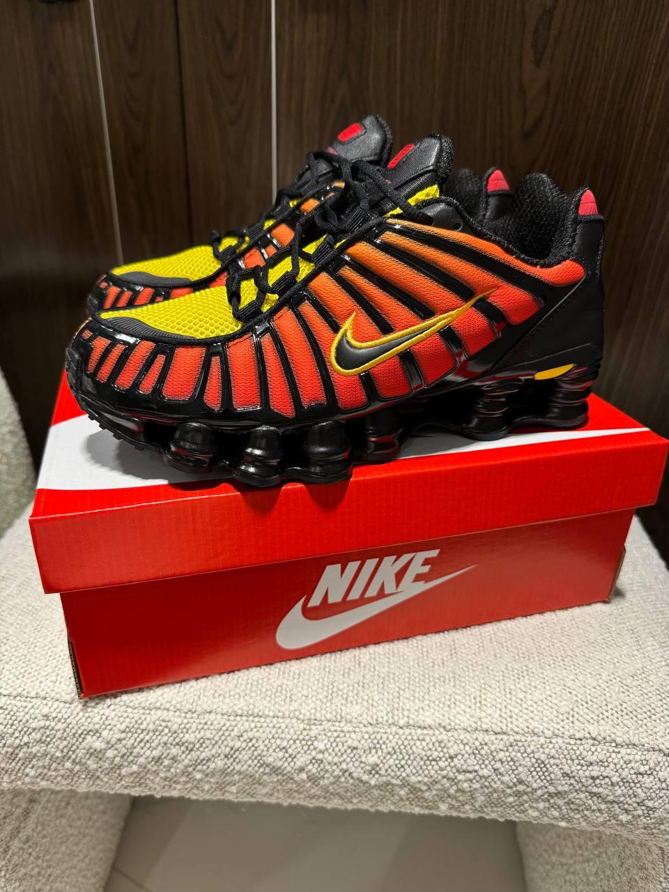 Чоловічі кросівки Nike Shox TL "Black/Amarillo" (чорні з жовтогарячим) модні демісезонні кроси nk61 Найк vkross