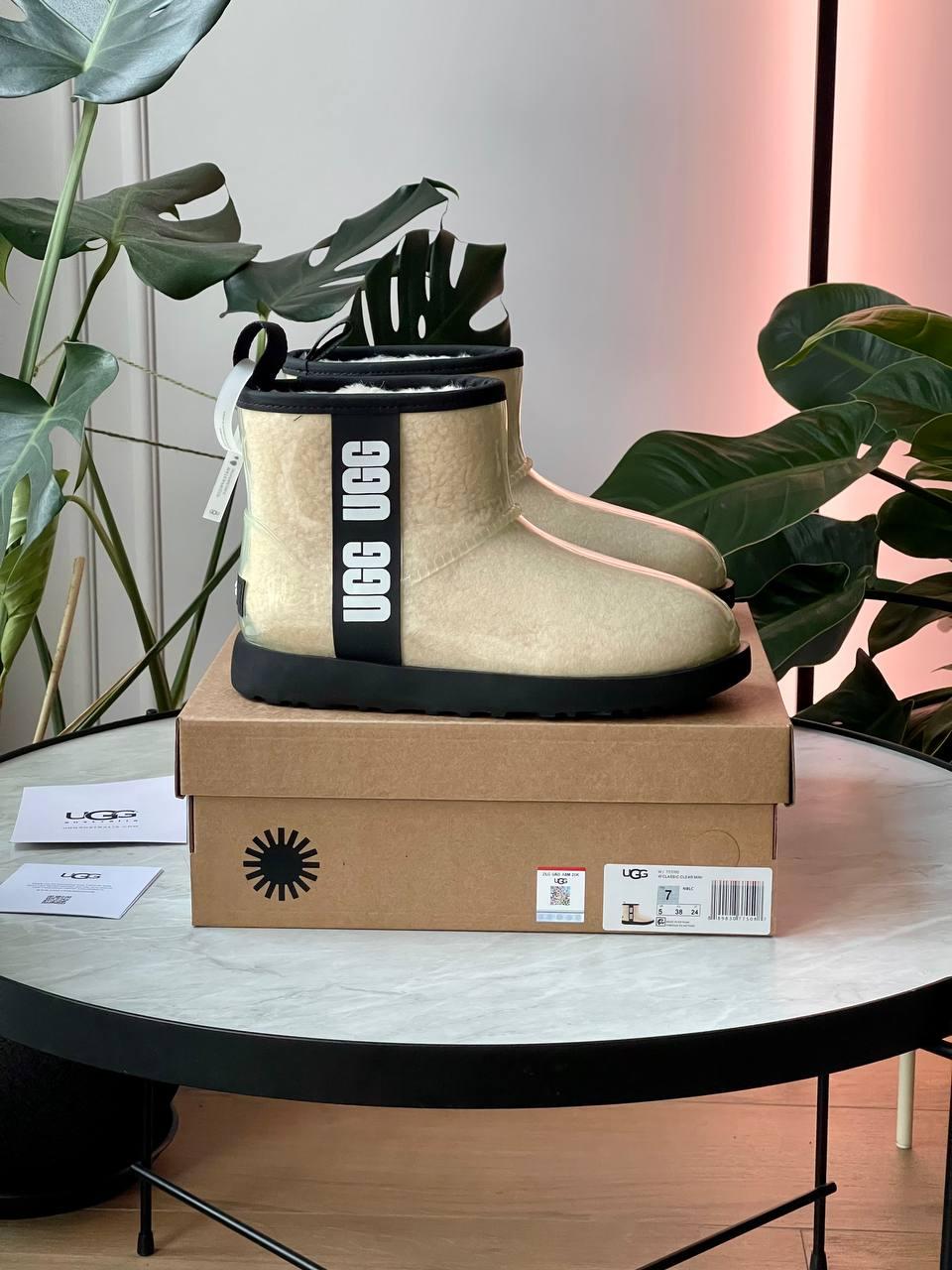 Жіночі повсякденні уги UGG Clear Mini Boot Natural / Black PREMIUM (бежеві) модне зимове взуття 1418 Уггі vkross