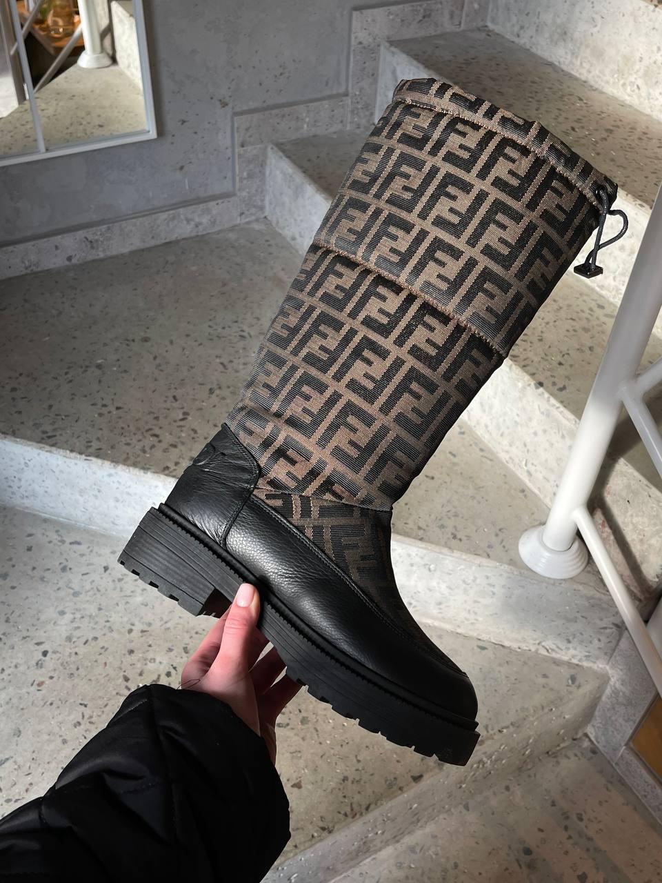 Жіночі зимові чоботи Fendi Boots HIgh Black Brown Winter Fur (коричневі) високі теплі art358 vkross