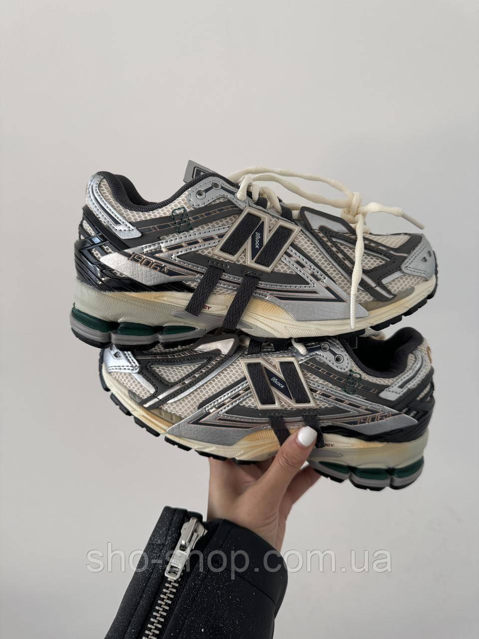 Кроссовки New Balance SILVER GREY / BLACK premium