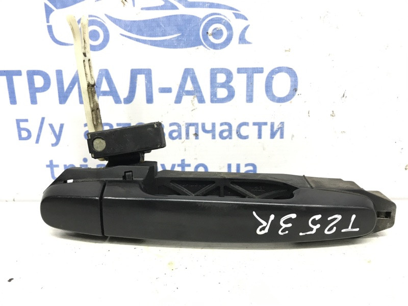 Ручка дверей зовнішня задня права Toyota Avensis T25 1.8 БЕНЗИН 1ZZFE 2003 (б/в), фото 1