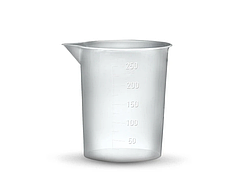 Склянка поліпропіленова 250 мл, з носиком і друкованою шкалою. Україна