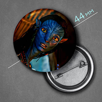 "Нейтірі (Аватар Шлях води / Avatar The Way of Water)" значок круглий на булавці Ø44 мм