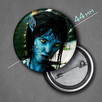 "Кірі (Аватар Шлях води / Avatar The Way of Water)" значок круглий на булавці Ø44 мм