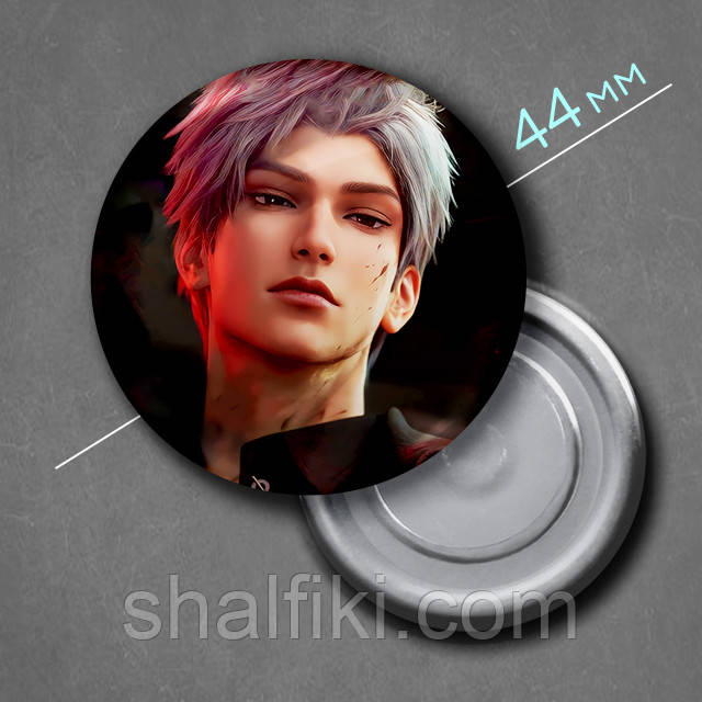 "Сілус / Sylus (Кохання та Глибокий космос / Love and deepspace)" магніт круглий Ø44 мм, фото 1