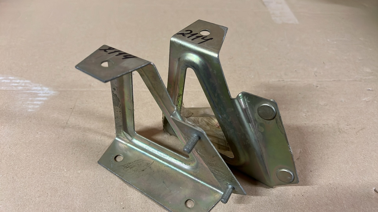 Кронштейн переднього бампера 2115 бічний оригінал пара, фото 1